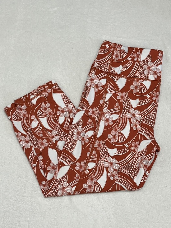 Victoria's Secret Pants - Victoria's Secret Sport Knockout Capri Leggings Size Large